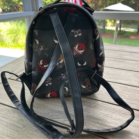 Marvel Loungefly Disney Funko Pop Venom Chibi Backpack - Picture 3 of 11